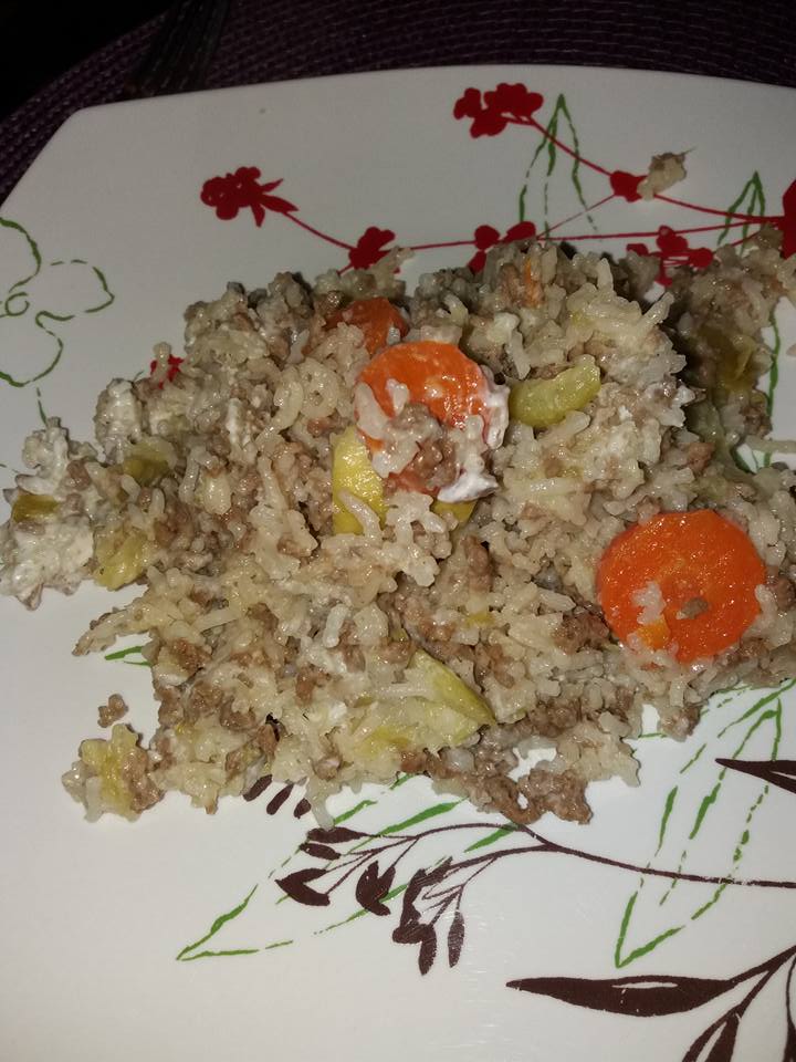 Viande haché courgette carotte et riz