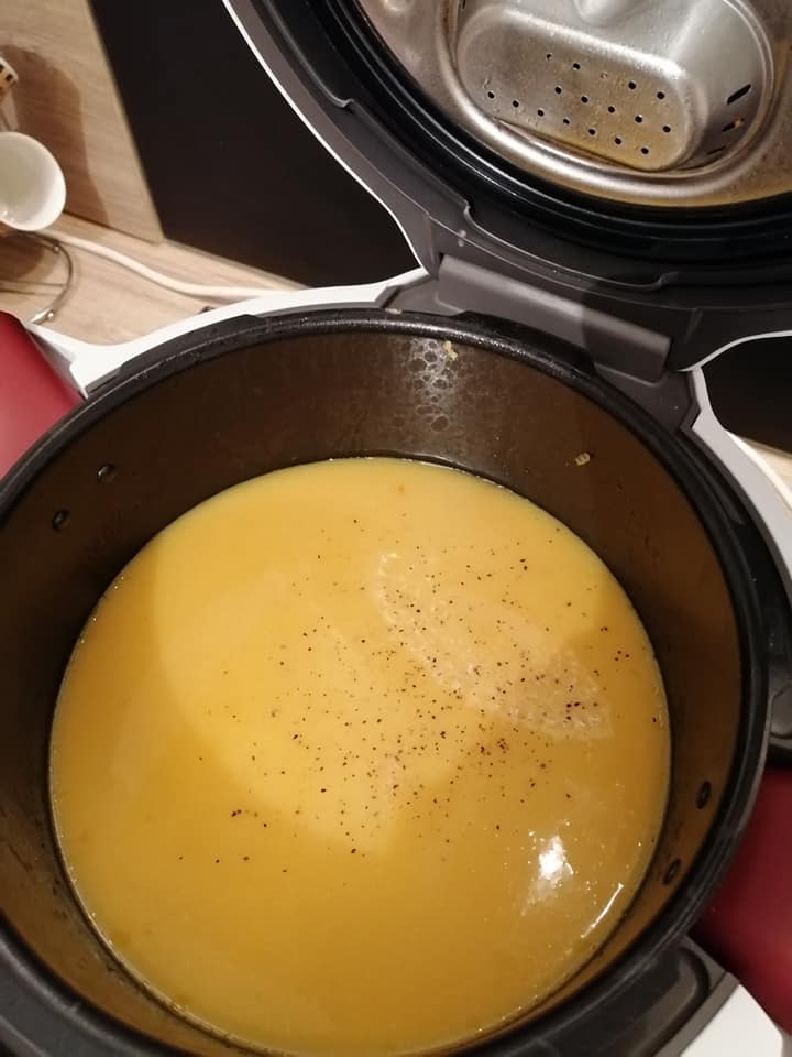 Potage Butternut, carotte et oignons