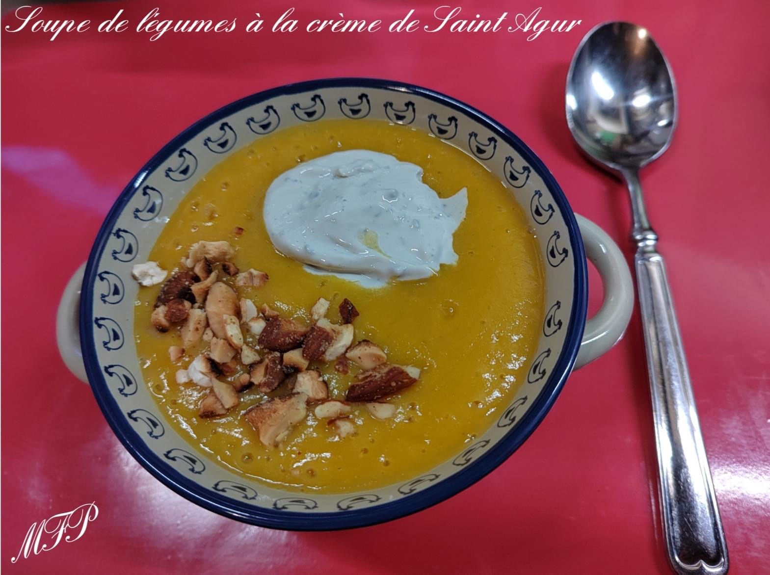 Soupe de légumes à la crème de Saint Agur